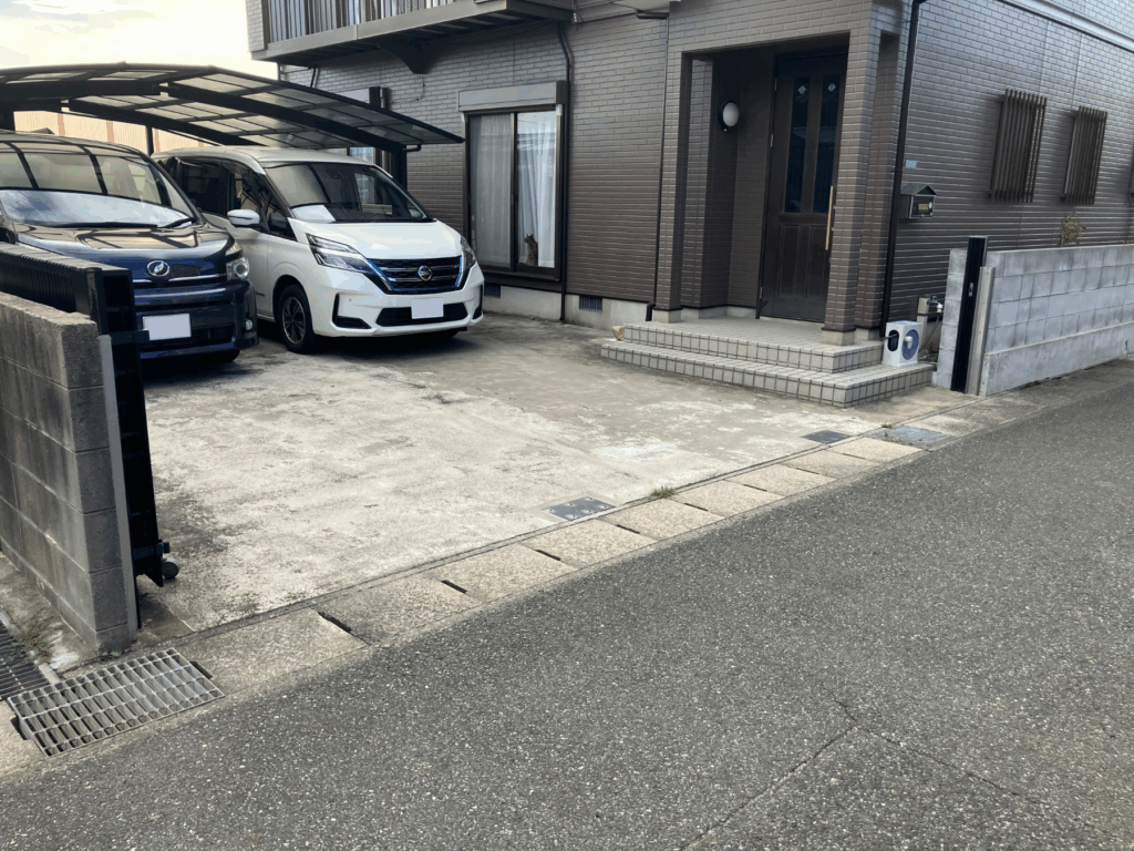 ［導入事例］個人宅の外構に中間支柱あり止水板支柱タイプ３